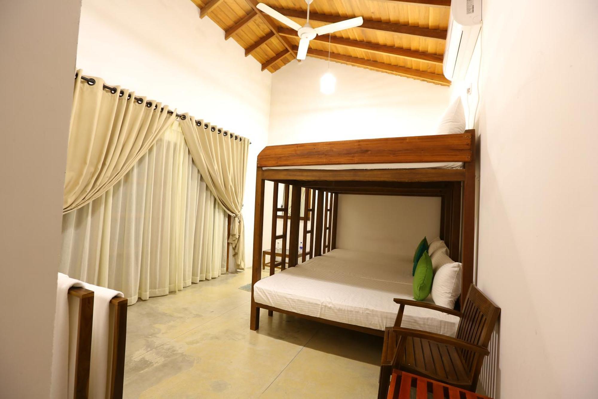 Kayjay Palms Hotel Passikudah Exterior photo